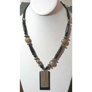 Carol Kent Art Glass Black Ceramic Bead Silver Tone Pendant Vintage Necklace